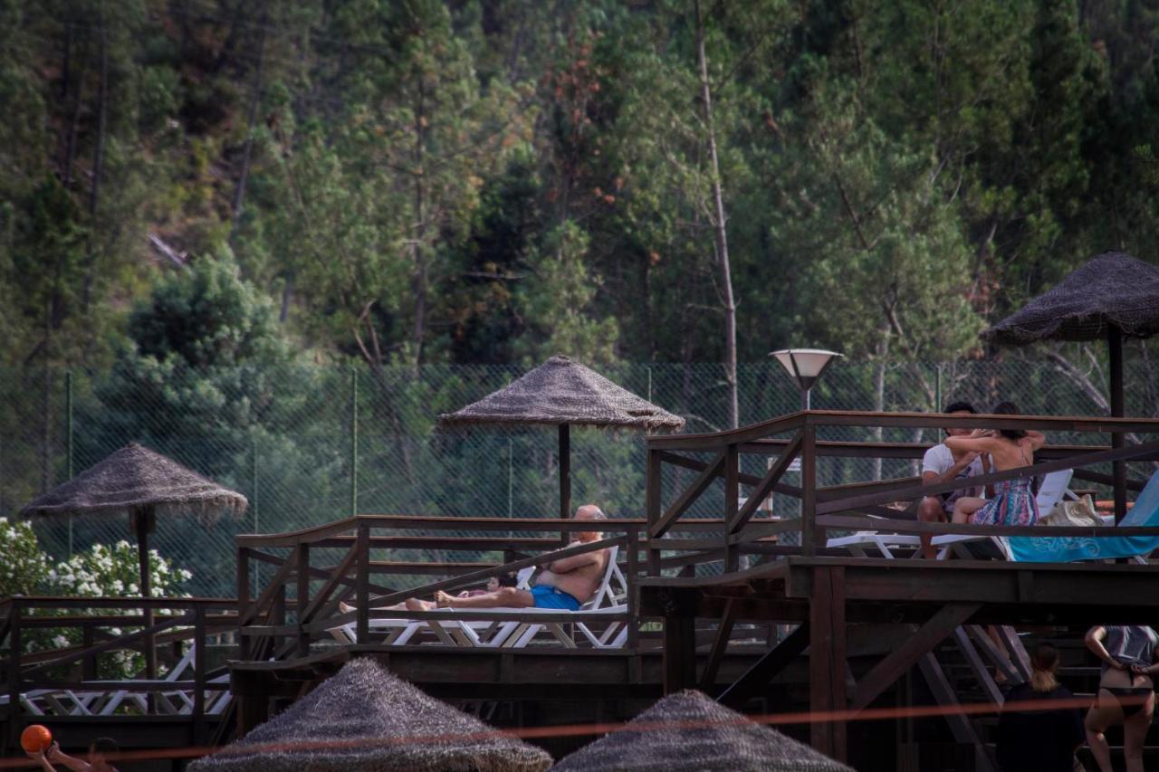 Xisto Camping Janeiro de Baixo エクステリア 写真